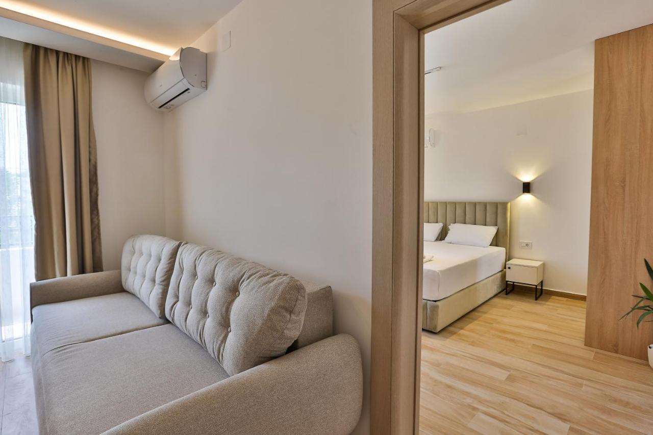 Villa La Vida Budva Luaran gambar