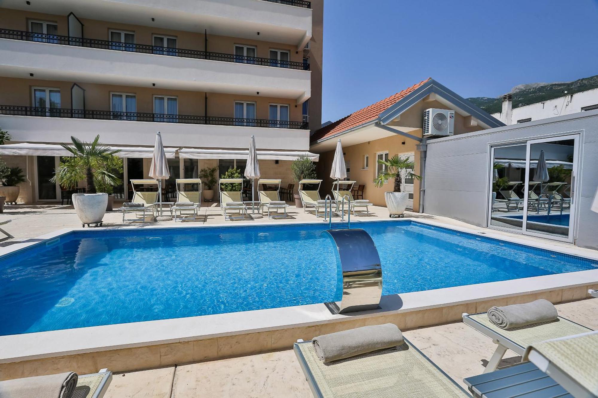 Villa La Vida Budva Luaran gambar