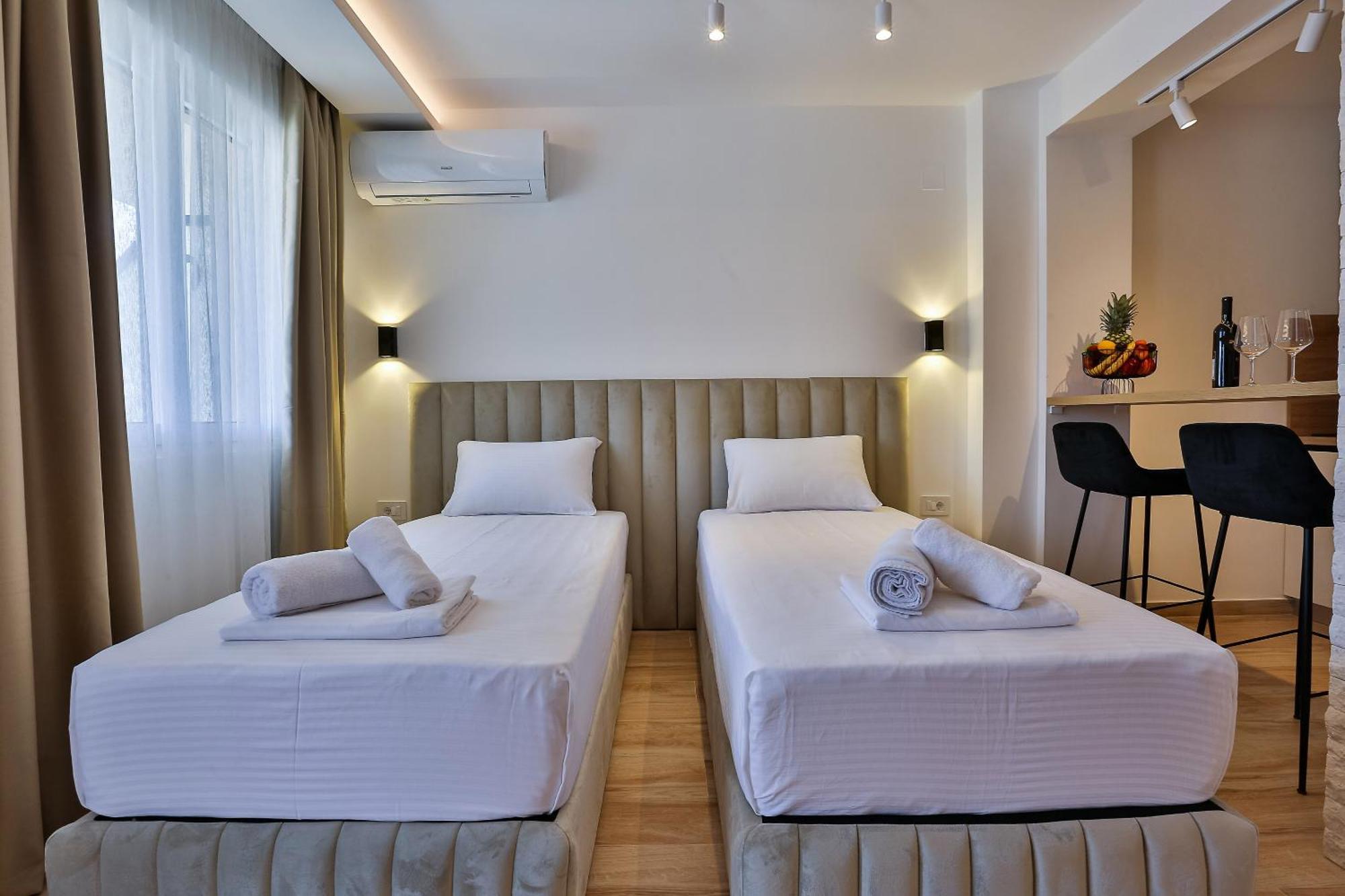 Villa La Vida Budva Luaran gambar