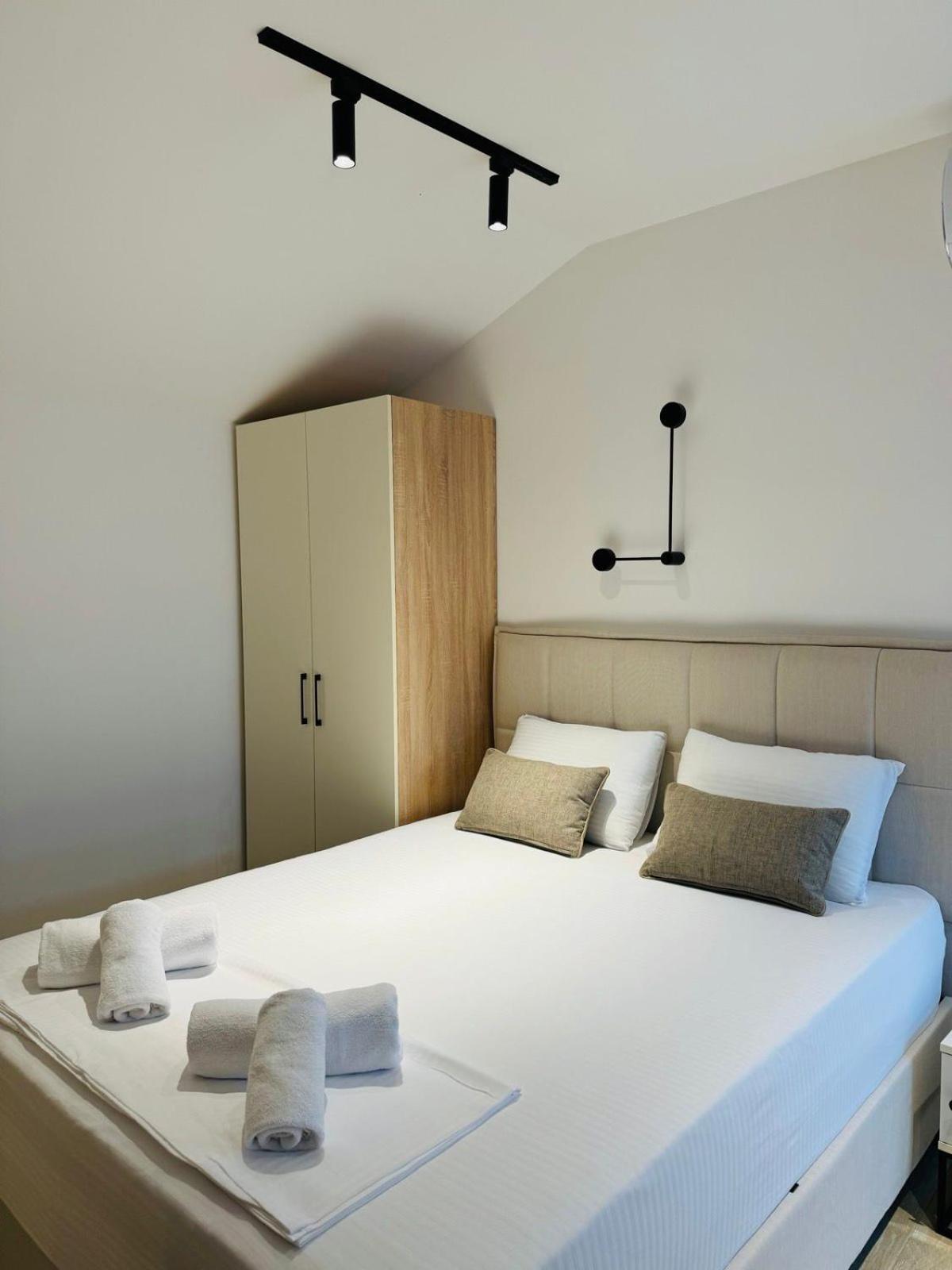 Villa La Vida Budva Luaran gambar