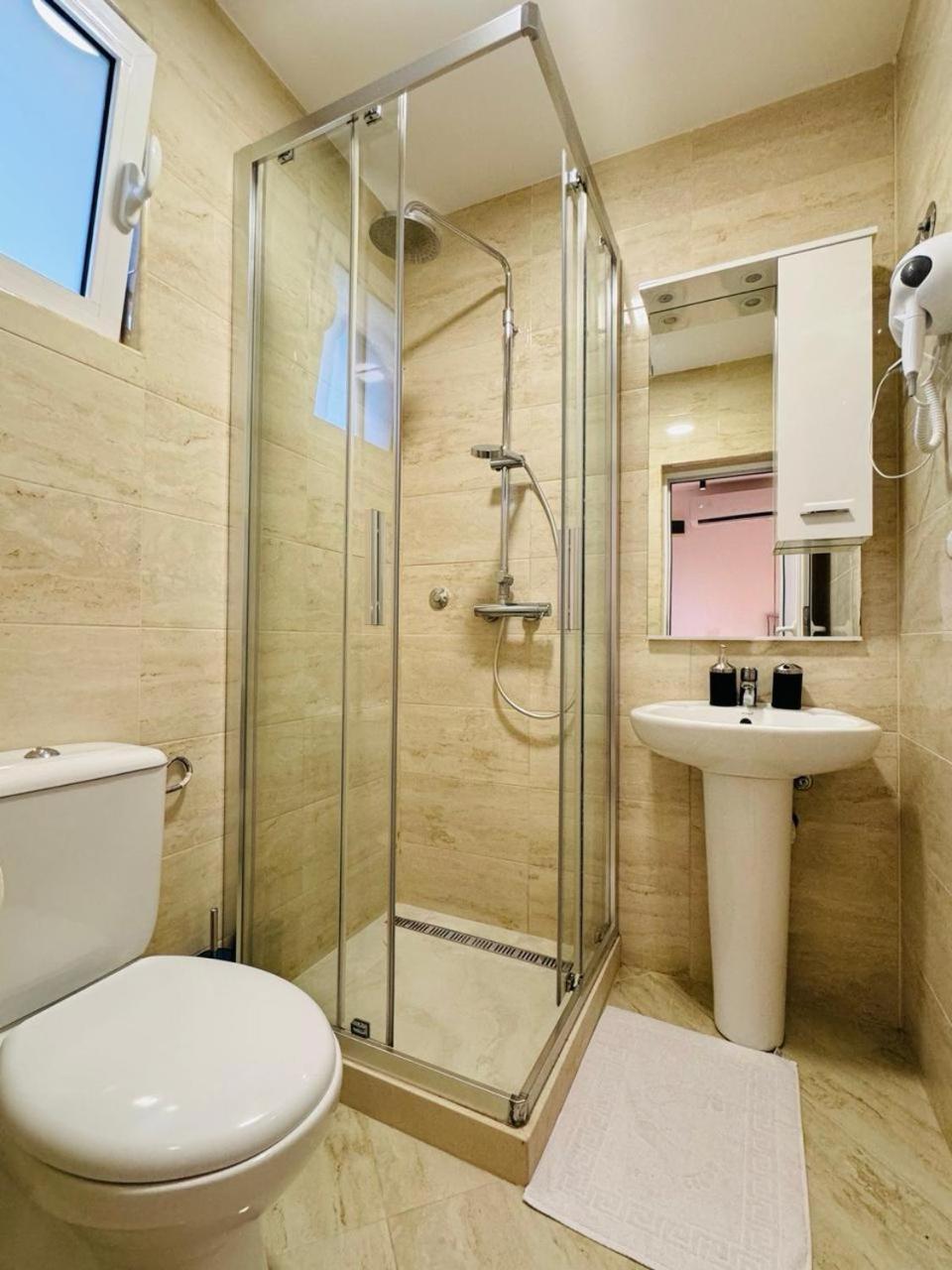 Villa La Vida Budva Luaran gambar
